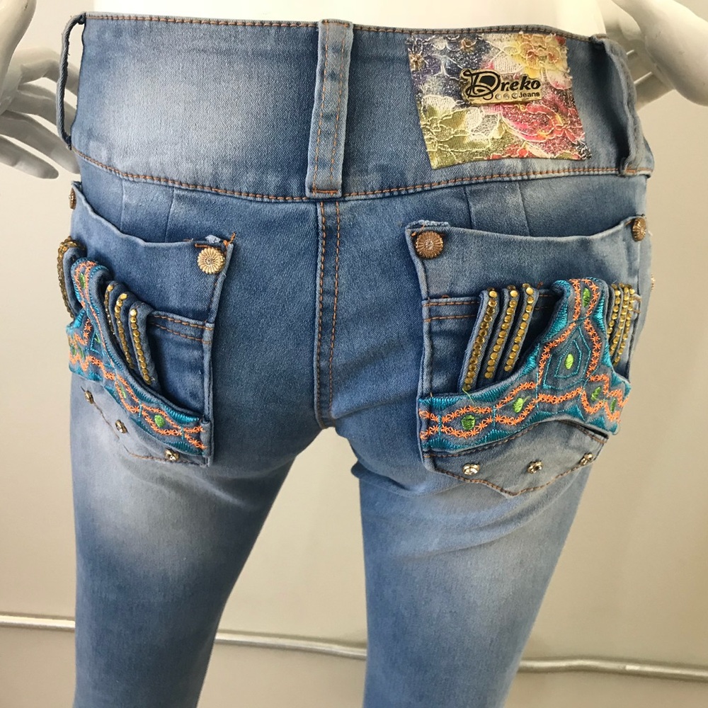 Jeans - Picture 7 of 7
